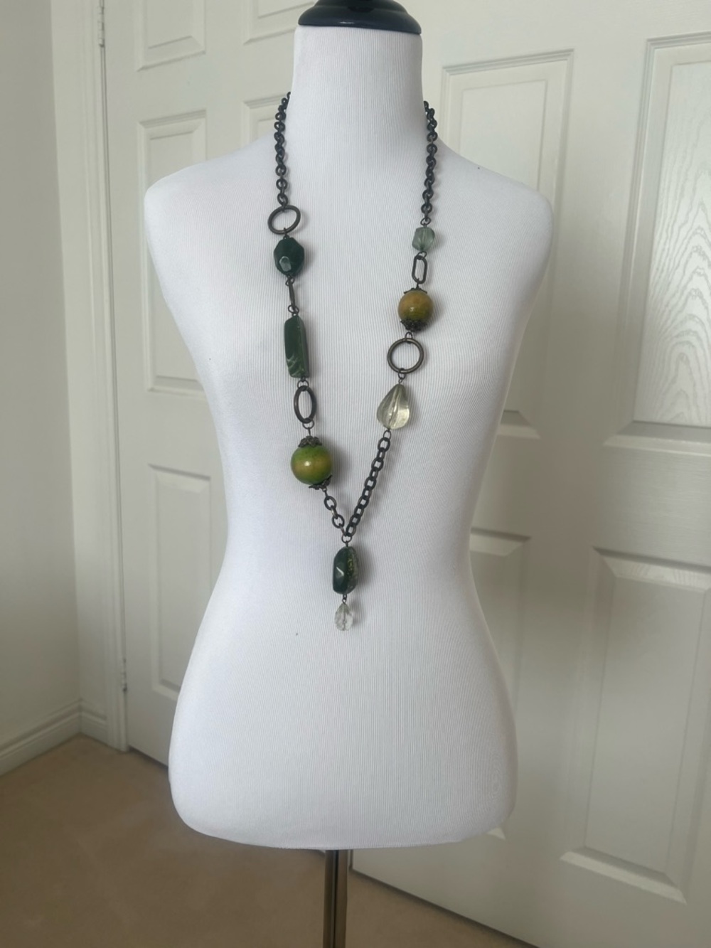 Long Green Beaded Necklace with Mixed Stones
